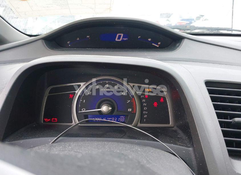 Photo 7 of 2009 Honda Civic LX (VIN 19XFA16569E009662)