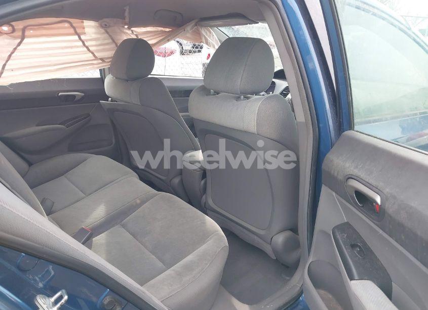 Photo 8 of 2009 Honda Civic LX (VIN 19XFA16569E009662)