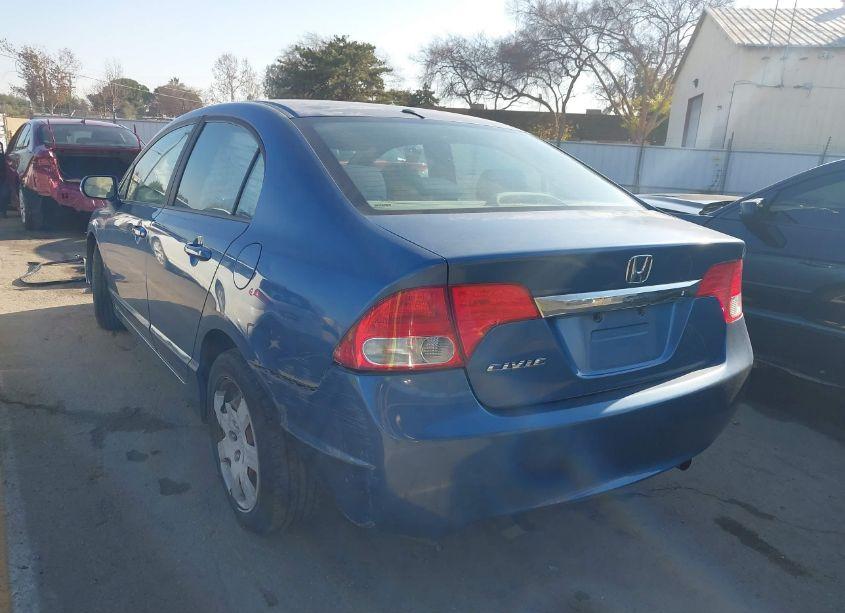 Photo 3 of 2009 Honda Civic LX (VIN 19XFA16569E019124)