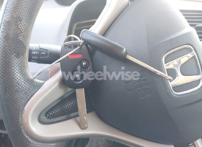 Photo 11 of 2009 Honda Civic LX (VIN 19XFA16569E043147)