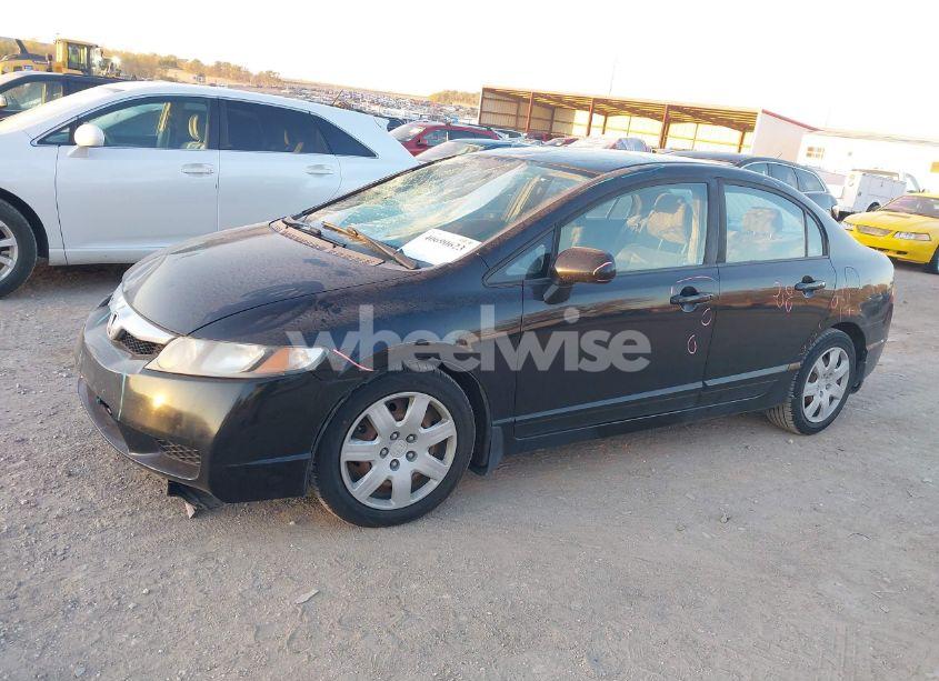 Photo 2 of 2009 Honda Civic LX (VIN 19XFA16569E043147)