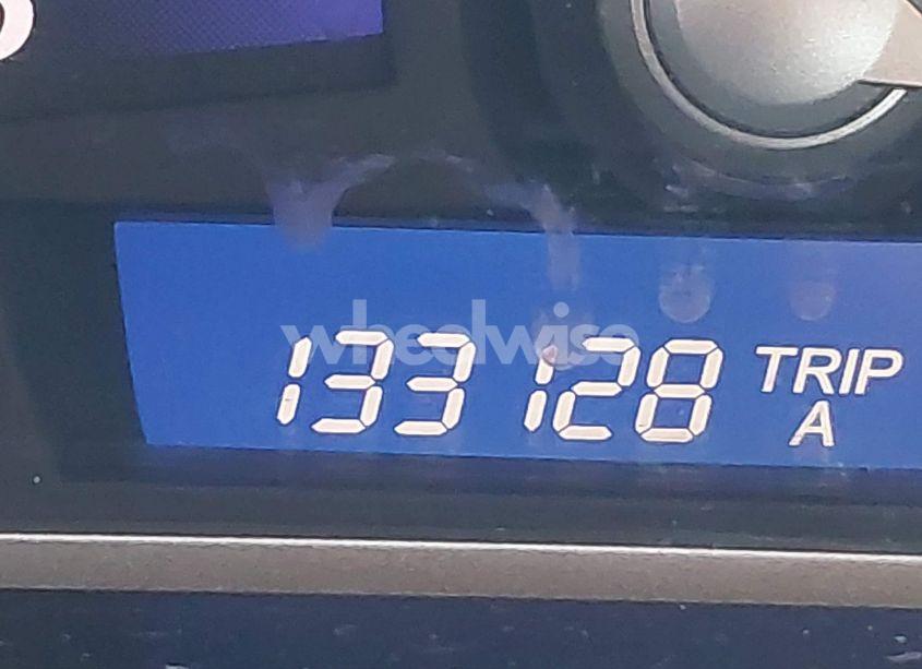 Photo 7 of 2009 Honda Civic LX (VIN 19XFA16569E043147)