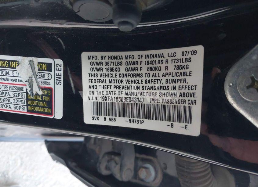 Photo 9 of 2009 Honda Civic LX (VIN 19XFA16569E043147)