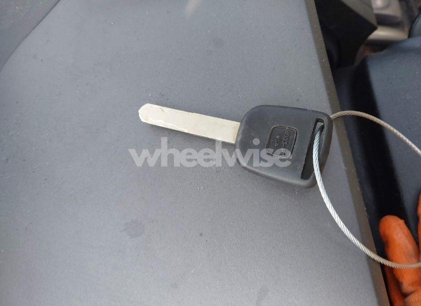 Photo 11 of 2009 Honda Civic LX (VIN 19XFA16579E046302)