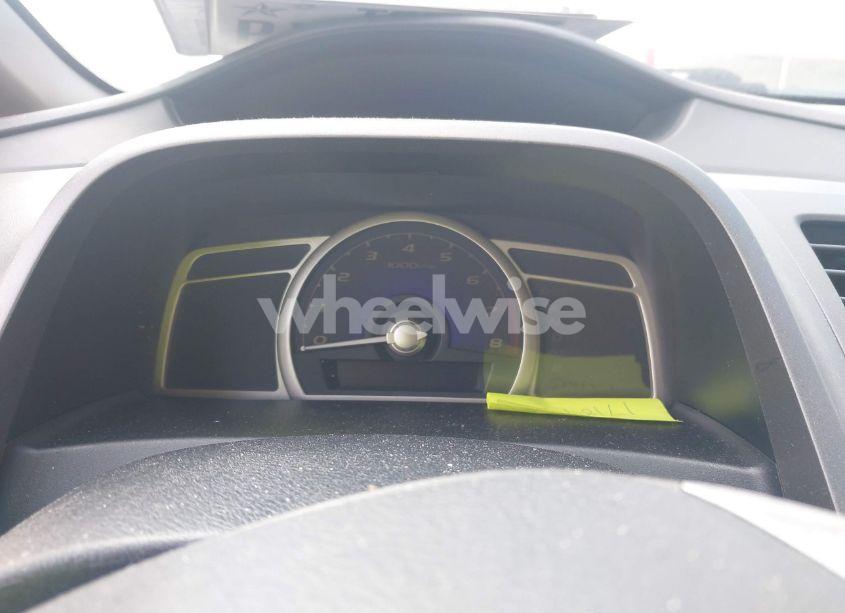 Photo 7 of 2009 Honda Civic LX (VIN 19XFA16579E047577)