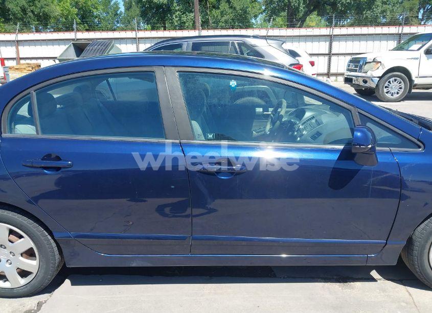 Photo 13 of 2009 Honda Civic LX (VIN 19XFA16579E050754)