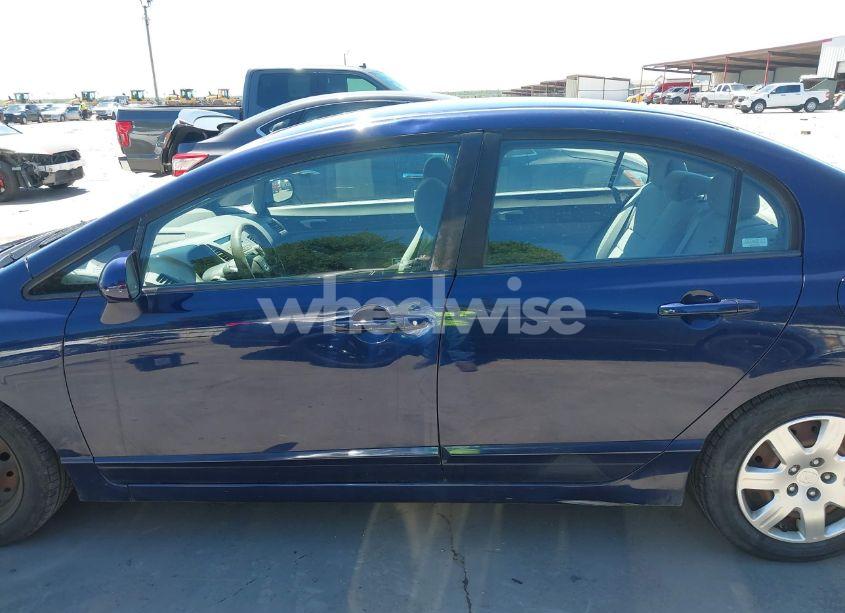 Photo 14 of 2009 Honda Civic LX (VIN 19XFA16579E050754)