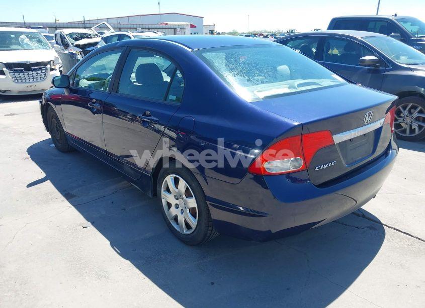 Photo 3 of 2009 Honda Civic LX (VIN 19XFA16579E050754)