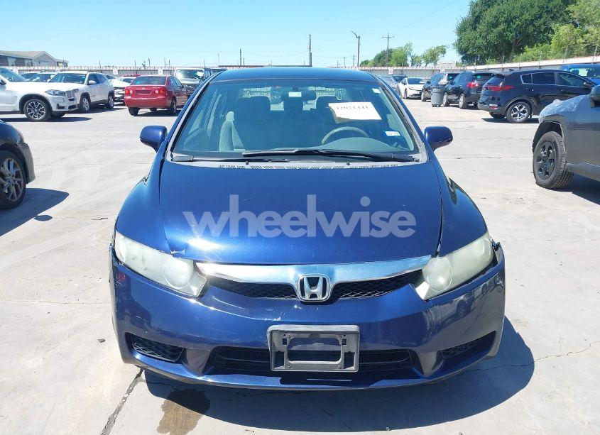 Photo 6 of 2009 Honda Civic LX (VIN 19XFA16579E050754)