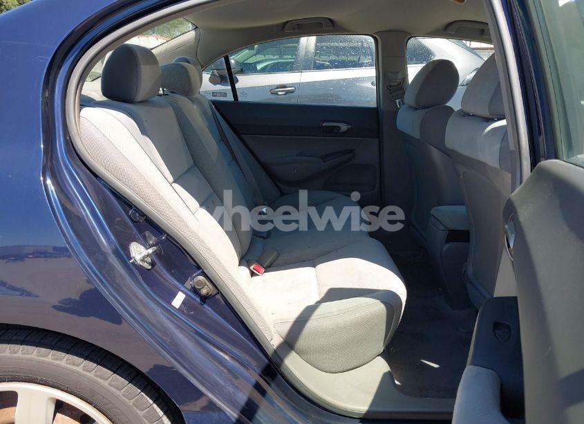 Photo 8 of 2009 Honda Civic LX (VIN 19XFA16579E050754)