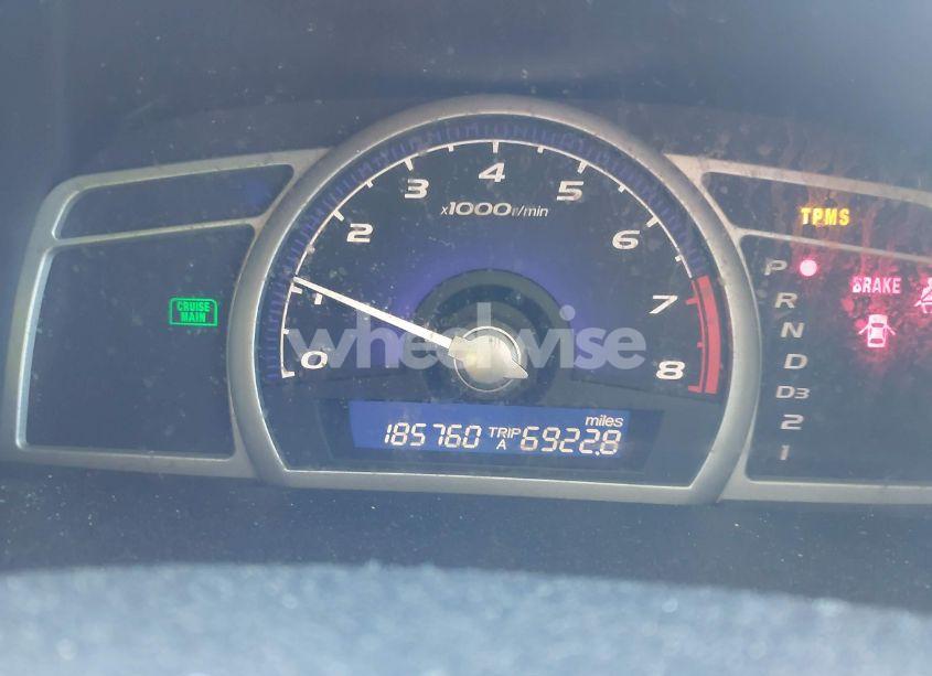 Photo 7 of 2009 Honda Civic LX (VIN 19XFA16579E050883)
