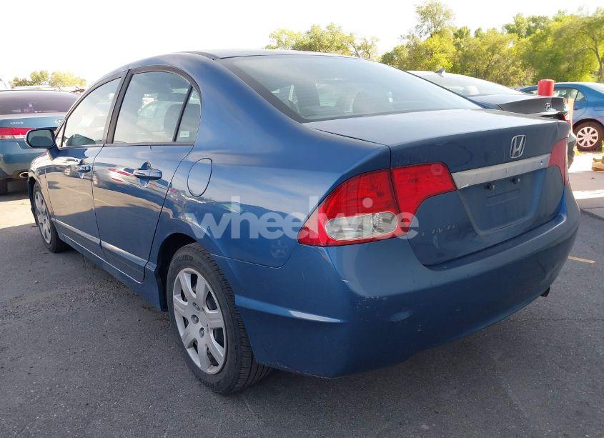Photo 3 of 2009 Honda Civic LX (VIN 19XFA16589E007721)