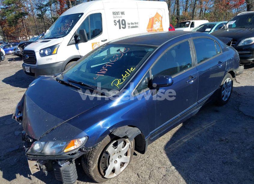 Photo 2 of 2009 Honda Civic LX (VIN 19XFA16589E026799)