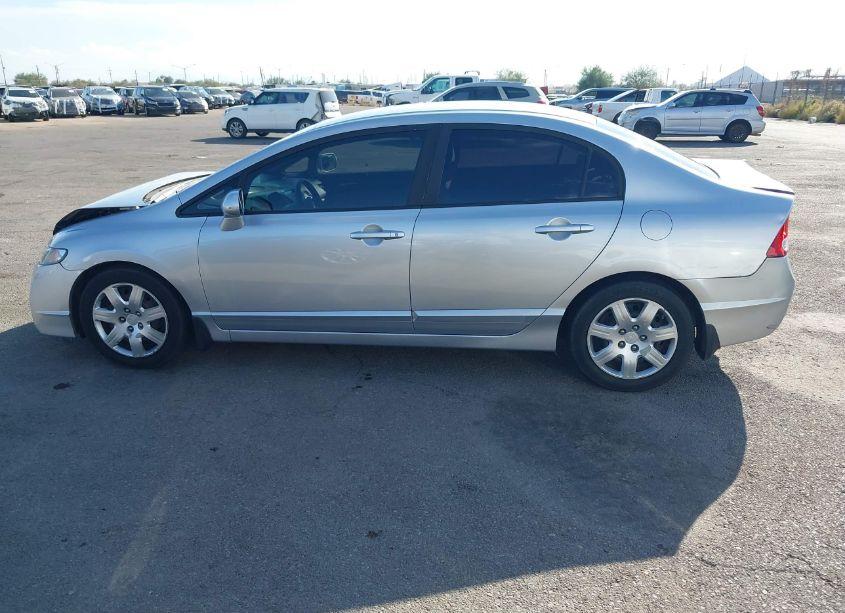 Photo 14 of 2009 Honda Civic LX (VIN 19XFA16589E049189)