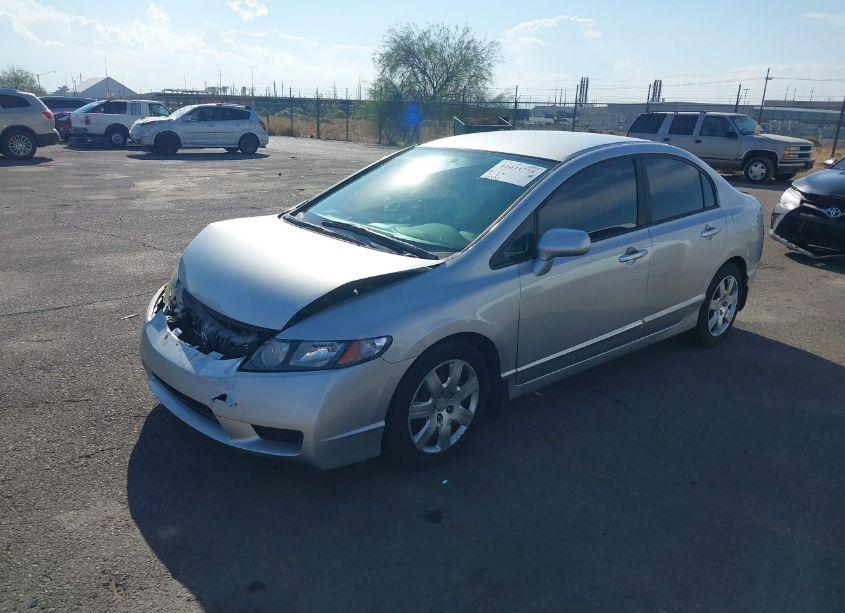 Photo 2 of 2009 Honda Civic LX (VIN 19XFA16589E049189)