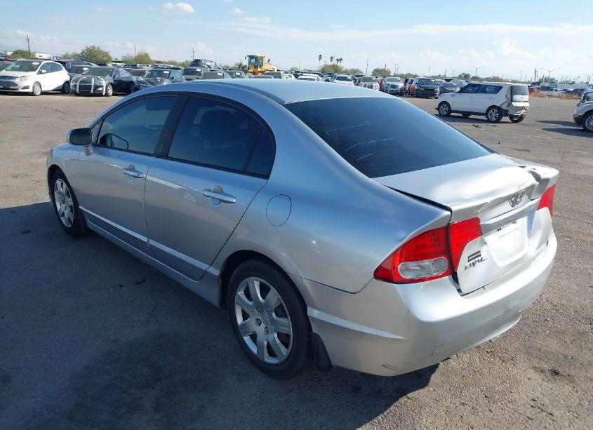 Photo 3 of 2009 Honda Civic LX (VIN 19XFA16589E049189)