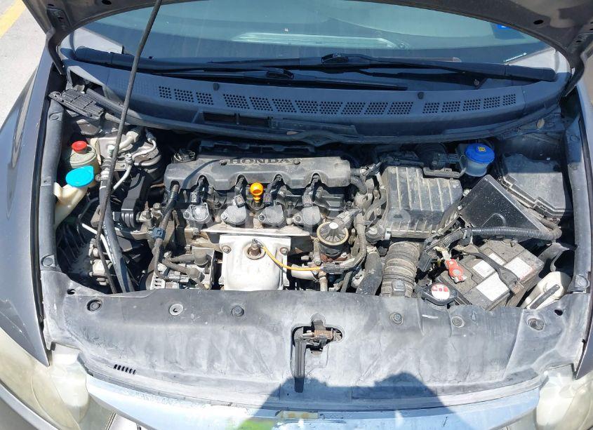 Photo 10 of 2009 Honda Civic LX (VIN 19XFA16599E018159)