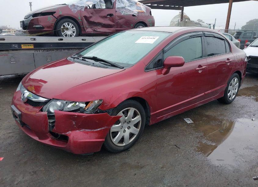 Photo 2 of 2009 Honda Civic LX (VIN 19XFA16599E040713)