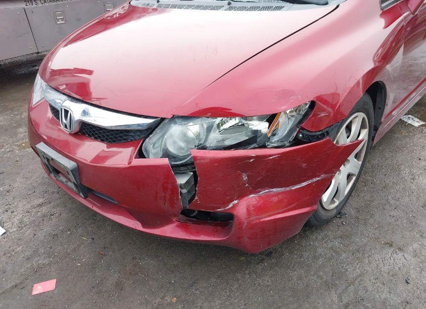 Photo 6 of 2009 Honda Civic LX (VIN 19XFA16599E040713)