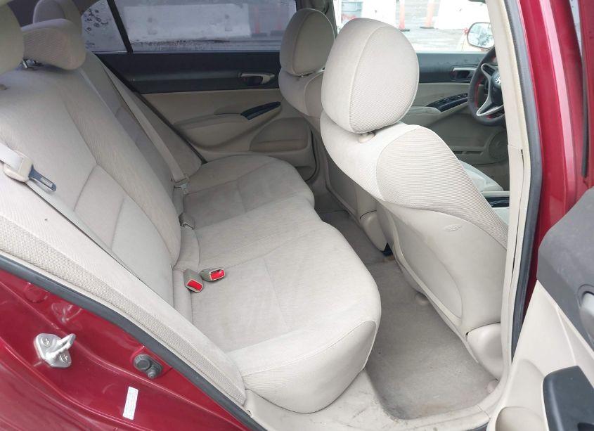 Photo 8 of 2009 Honda Civic LX (VIN 19XFA16599E040713)