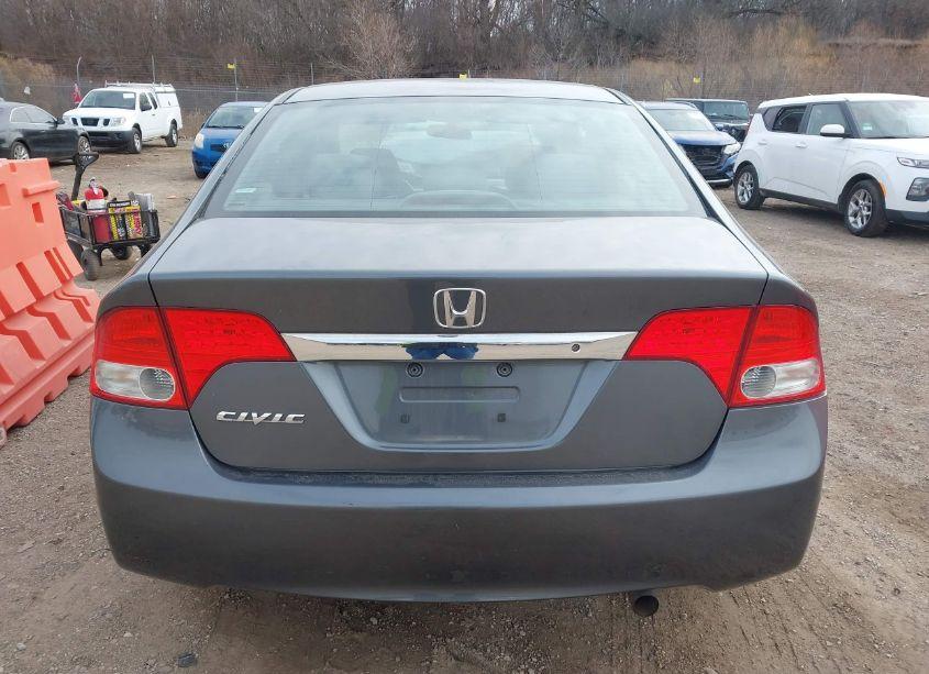 Photo 16 of 2009 Honda Civic LX (VIN 19XFA16599E040954)