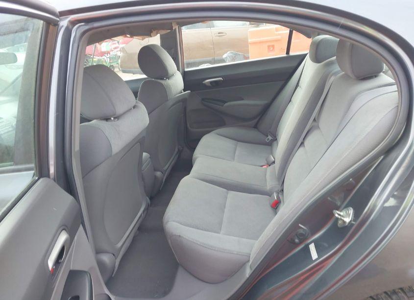 Photo 8 of 2009 Honda Civic LX (VIN 19XFA16599E040954)