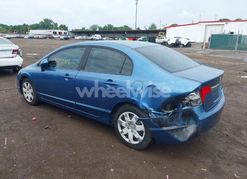 Photo 3 of 2009 Honda Civic LX (VIN 19XFA165X9E001886)