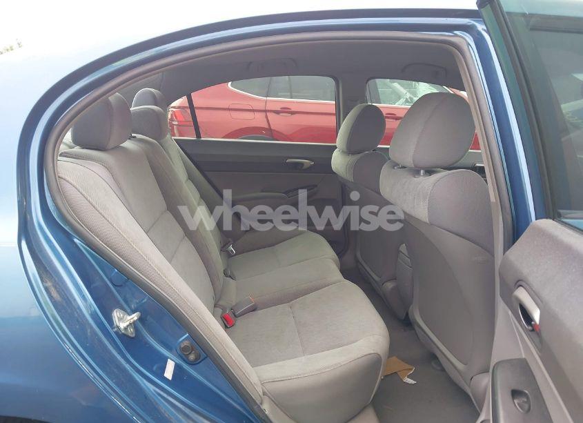 Photo 8 of 2009 Honda Civic LX (VIN 19XFA165X9E001886)