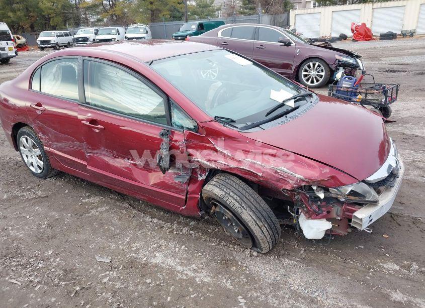 2009 Honda Civic LX (VIN 19XFA165X9E020891) main photo