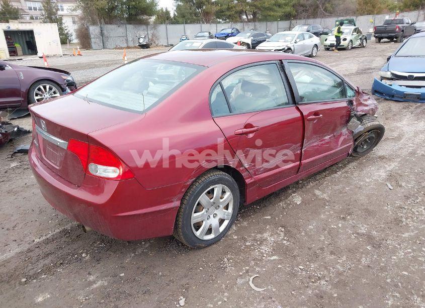 Photo 4 of 2009 Honda Civic LX (VIN 19XFA165X9E020891)