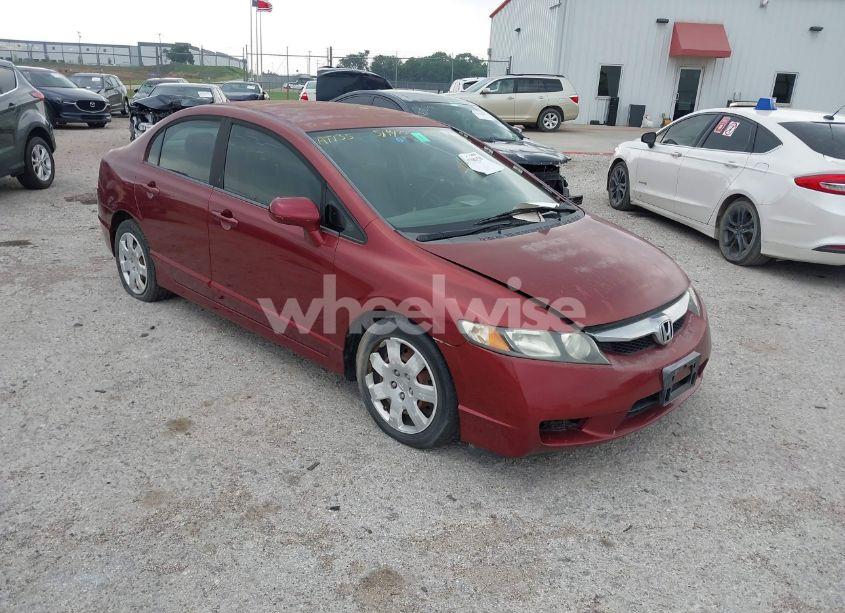 2009 Honda Civic LX (VIN 19XFA165X9E037500) main photo