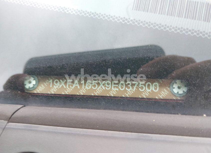 Photo 9 of 2009 Honda Civic LX (VIN 19XFA165X9E037500)