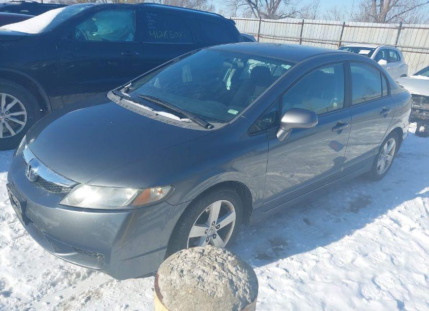 Photo 2 of 2009 Honda Civic LX-S (VIN 19XFA16619E029021)