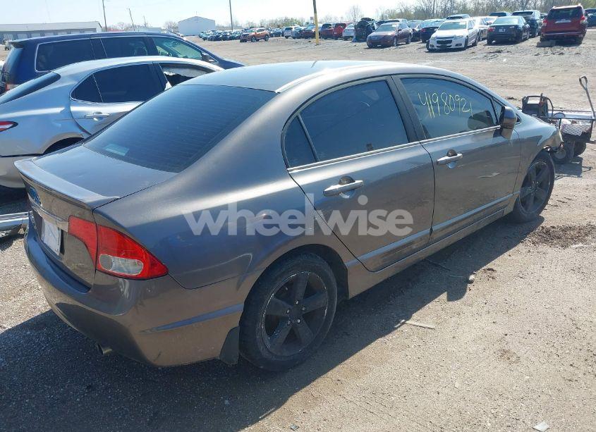 Photo 4 of 2009 Honda Civic LX-S (VIN 19XFA16649E025383)