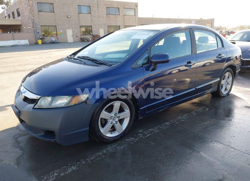 Photo 2 of 2009 Honda Civic LX-S (VIN 19XFA16669E009833)