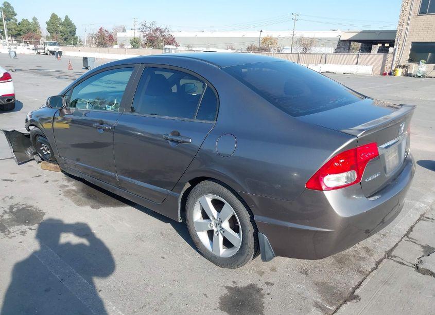 Photo 3 of 2009 Honda Civic LX-S (VIN 19XFA16689E025385)