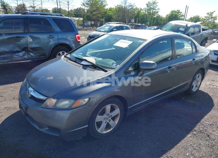 Photo 2 of 2009 Honda Civic LX-S (VIN 19XFA16699E010460)