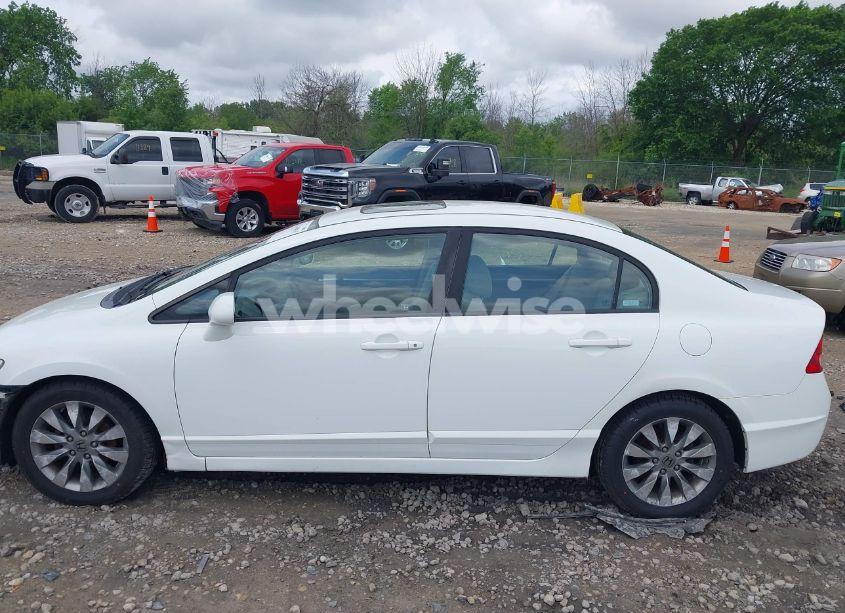 Photo 14 of 2009 Honda Civic EX (VIN 19XFA16809E000630)