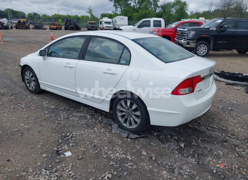 Photo 3 of 2009 Honda Civic EX (VIN 19XFA16809E000630)