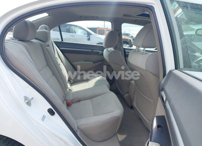 Photo 8 of 2009 Honda Civic EX (VIN 19XFA16809E000630)