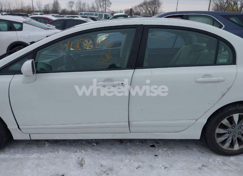 Photo 14 of 2009 Honda Civic EX (VIN 19XFA16819E000622)