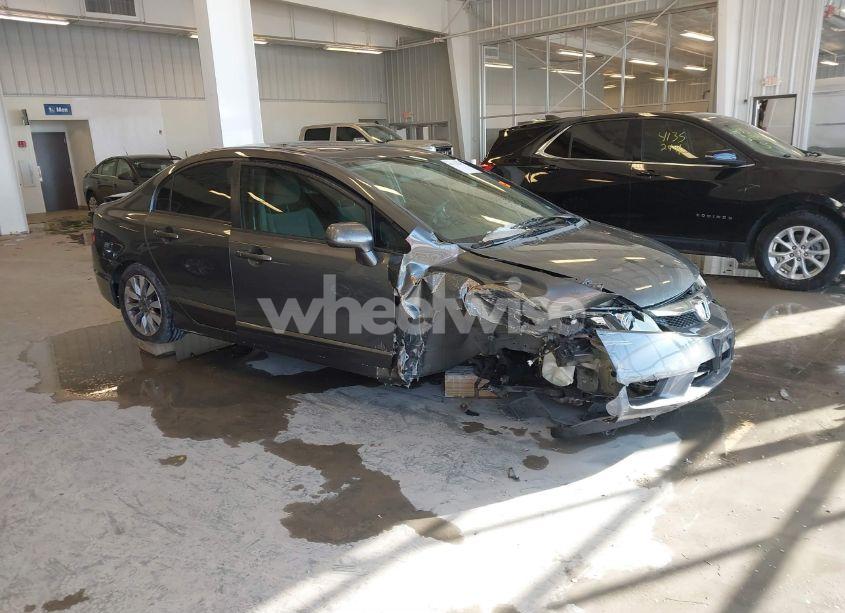 2009 Honda Civic EX (VIN 19XFA16829E010558) main photo
