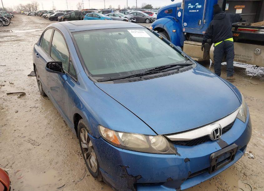 2009 Honda Civic EX (VIN 19XFA16859E009582) main photo