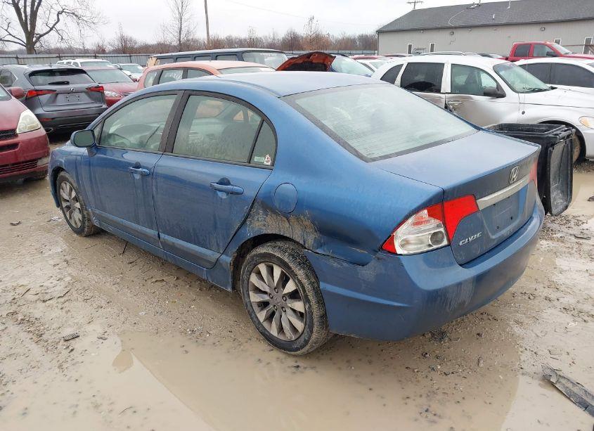 Photo 3 of 2009 Honda Civic EX (VIN 19XFA16859E009582)