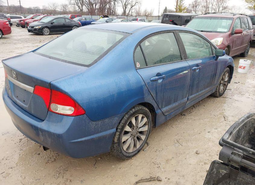 Photo 4 of 2009 Honda Civic EX (VIN 19XFA16859E009582)