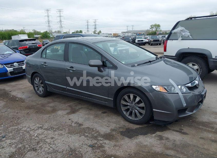 2009 Honda Civic EX (VIN 19XFA16879E004447) main photo