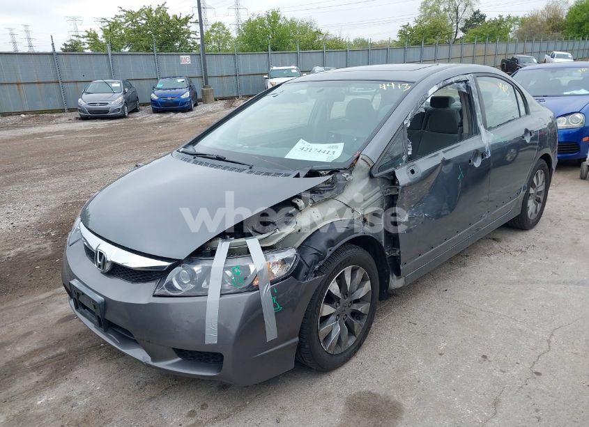Photo 2 of 2009 Honda Civic EX (VIN 19XFA16879E004447)
