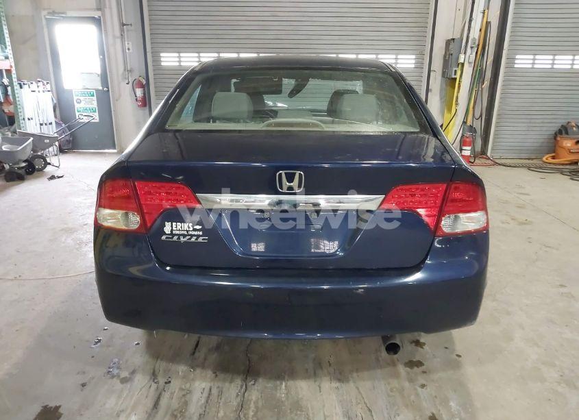 Photo 17 of 2009 Honda Civic EX (VIN 19XFA16889E030944)