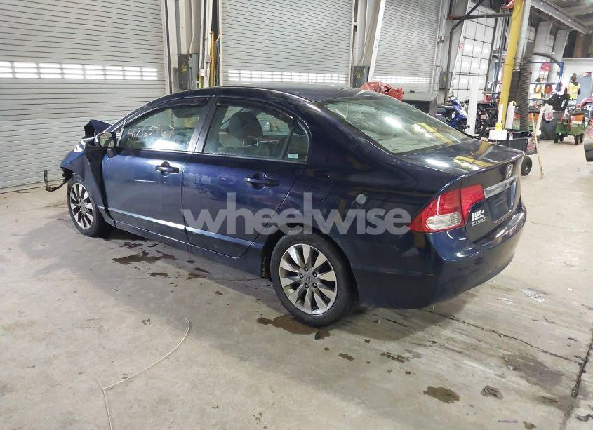 Photo 3 of 2009 Honda Civic EX (VIN 19XFA16889E030944)