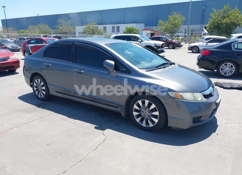 2009 Honda Civic EX (VIN 19XFA168X9E007312) main photo